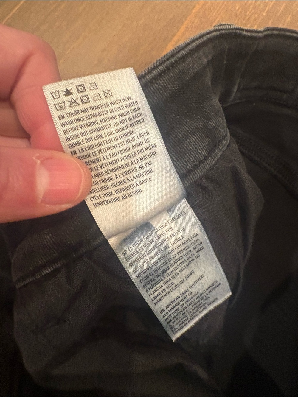 American Eagle $60 Next Level Stretch Hi-Rise Raw Hem Skinny Jeans Black 10 Long - Picture 8 of 12
